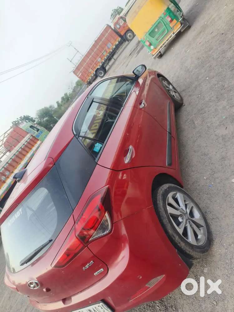 I20 Diesel Top Model With Push Button Start Complete Key Less Entry