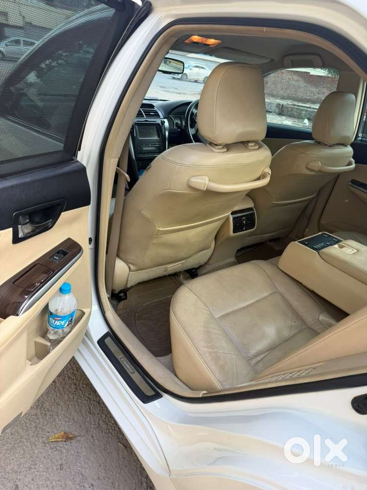 Toyota Camry Hybrid 2.5, 2016, Petrol
