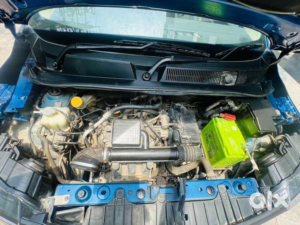 Renault Triber Rxz, 2020, Petrol