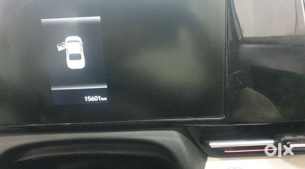 Hyundai Verna 1.5 Sx (o) Ivt, 2023, Petrol