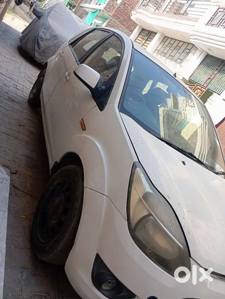 Ford Figo 2010 Manual Petrol + Cng