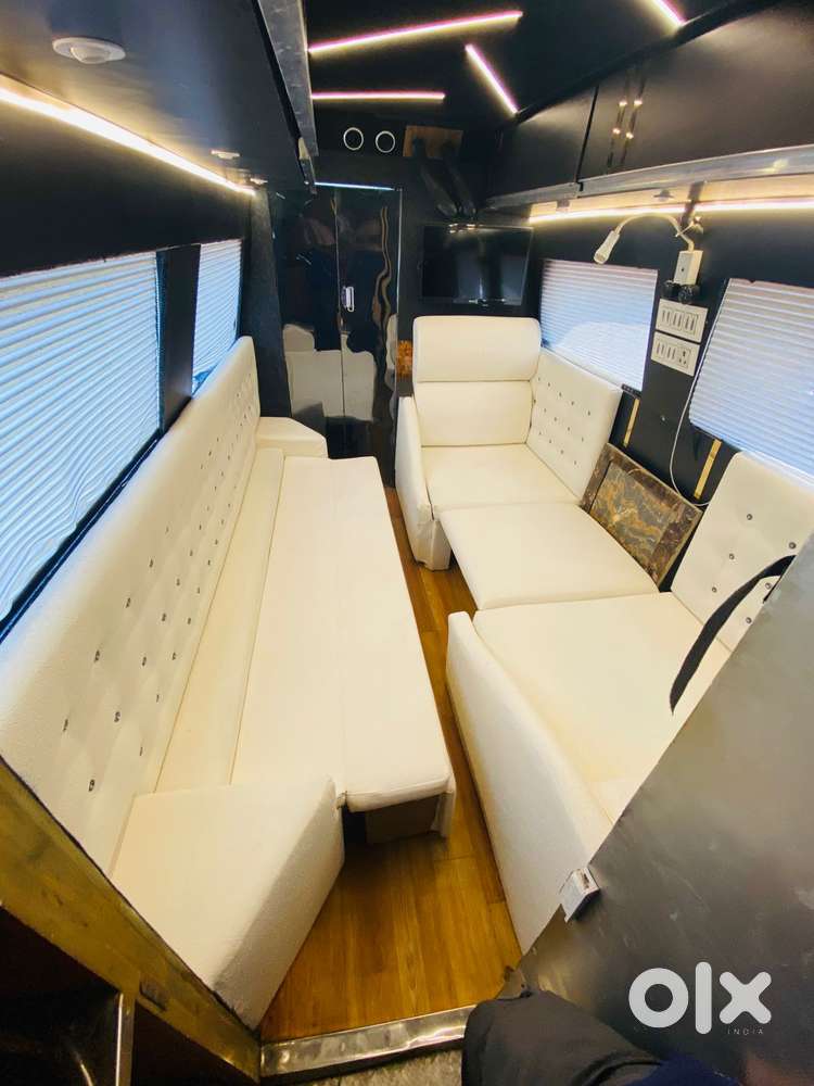 Force Motors Trax Cruiser 12 Str Ac, 2011, Diesel