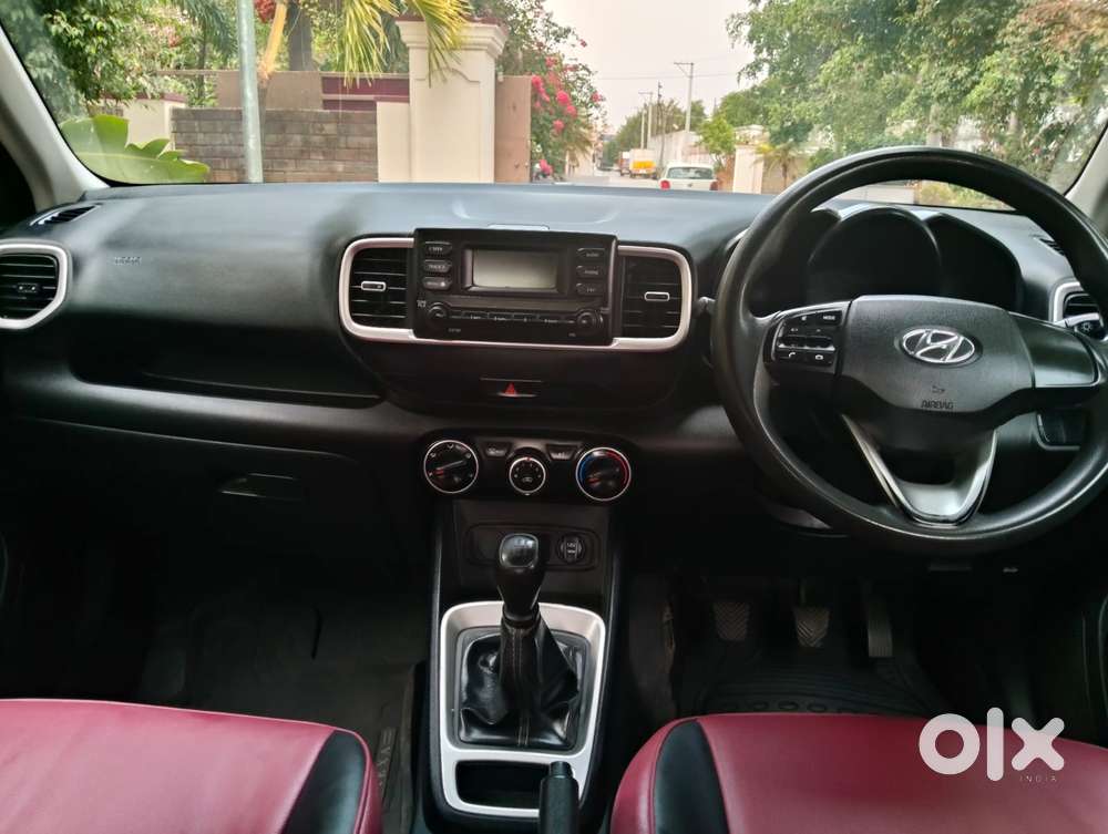 Hyundai Venue Sx, 2020, Petrol