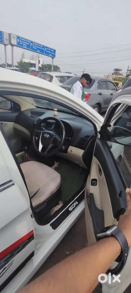 Hyundai Eon Magna 2015