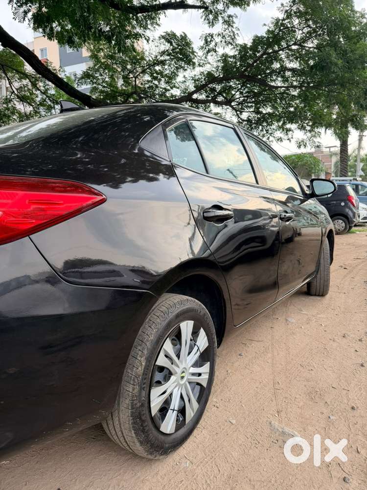 Toyota Yaris Petrol 2021