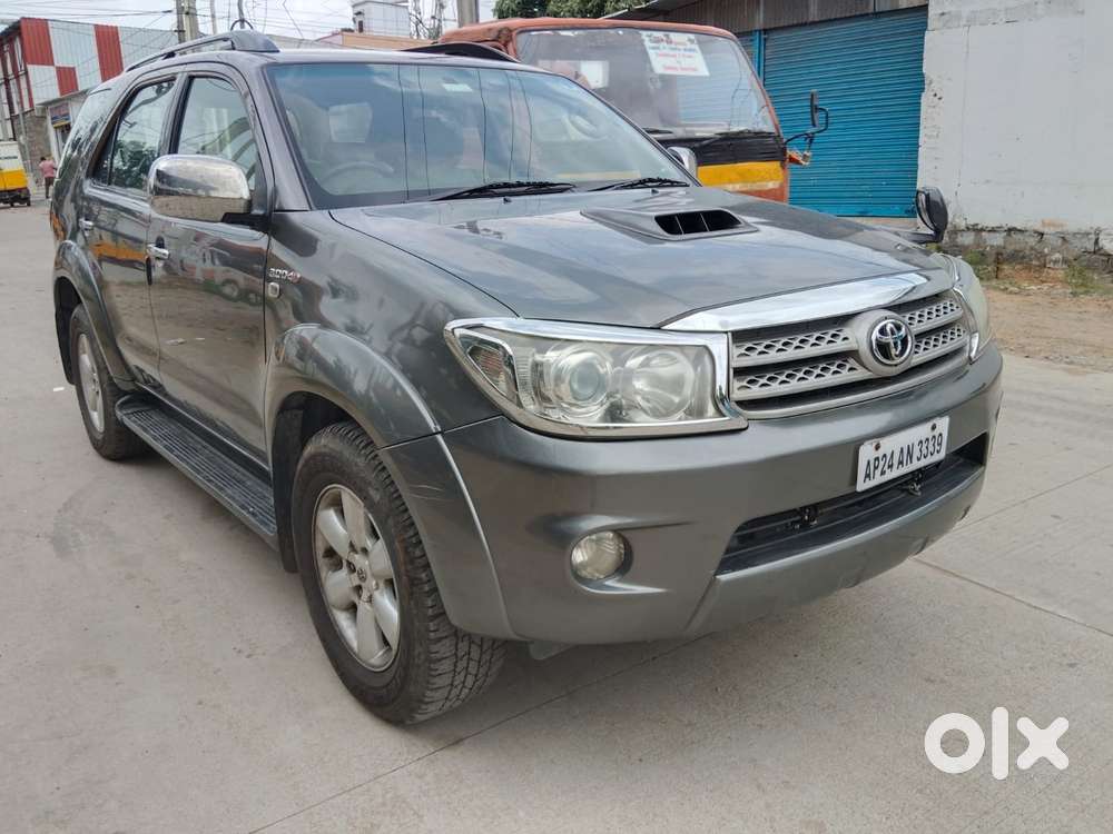 Toyota Fortuner 3.0 Diesel, 2011, Diesel