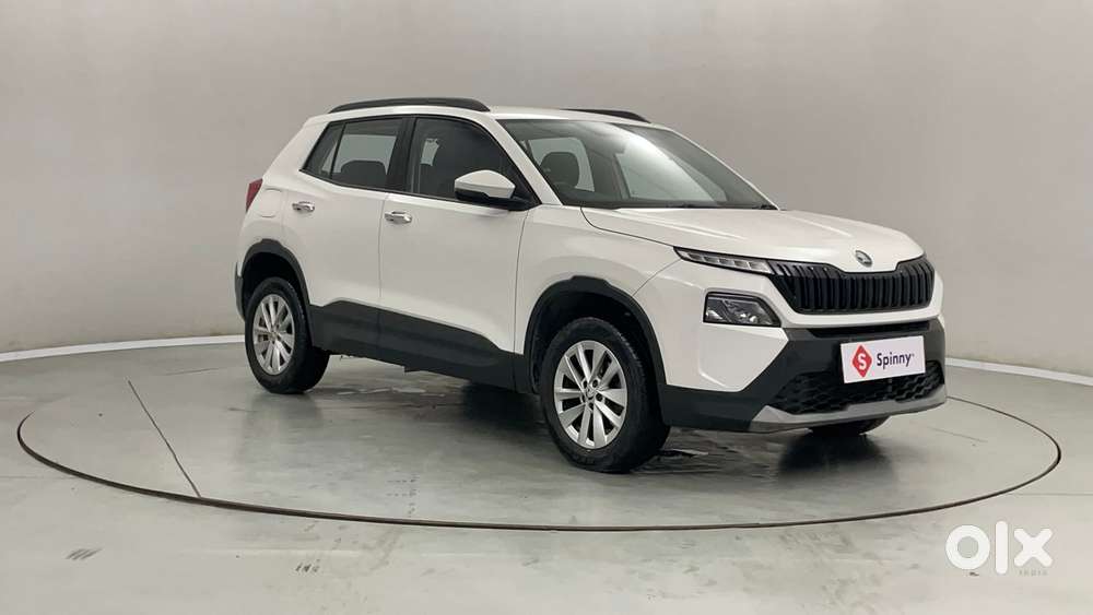 Skoda Kylaq Signature Plus At, 2025, Petrol
