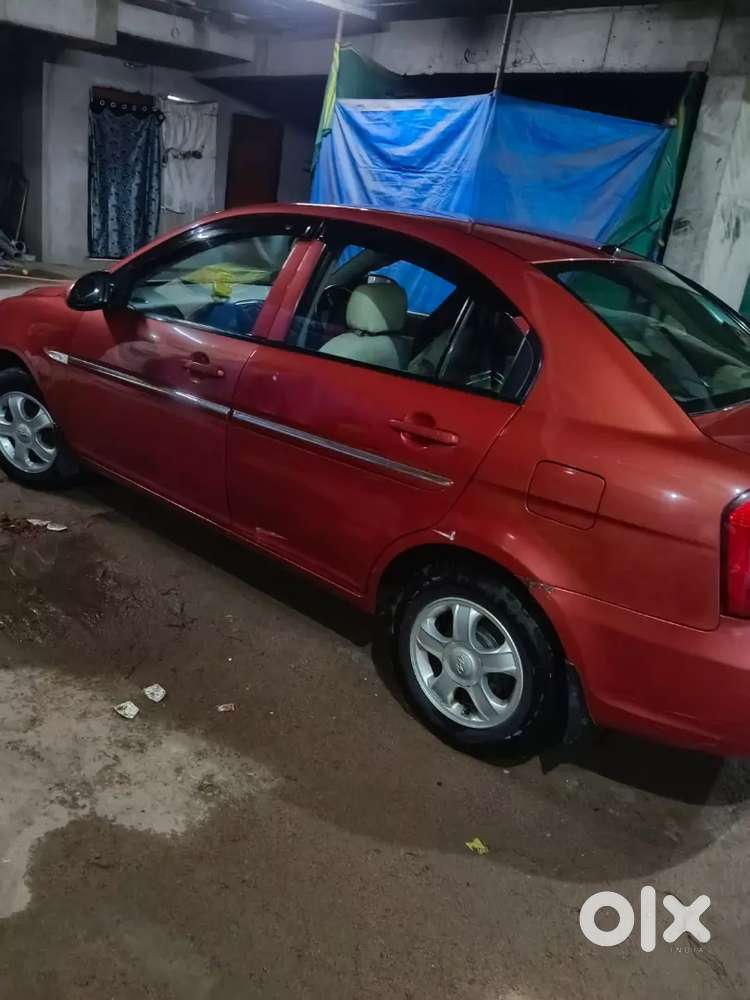 Hyundai Verna 2010