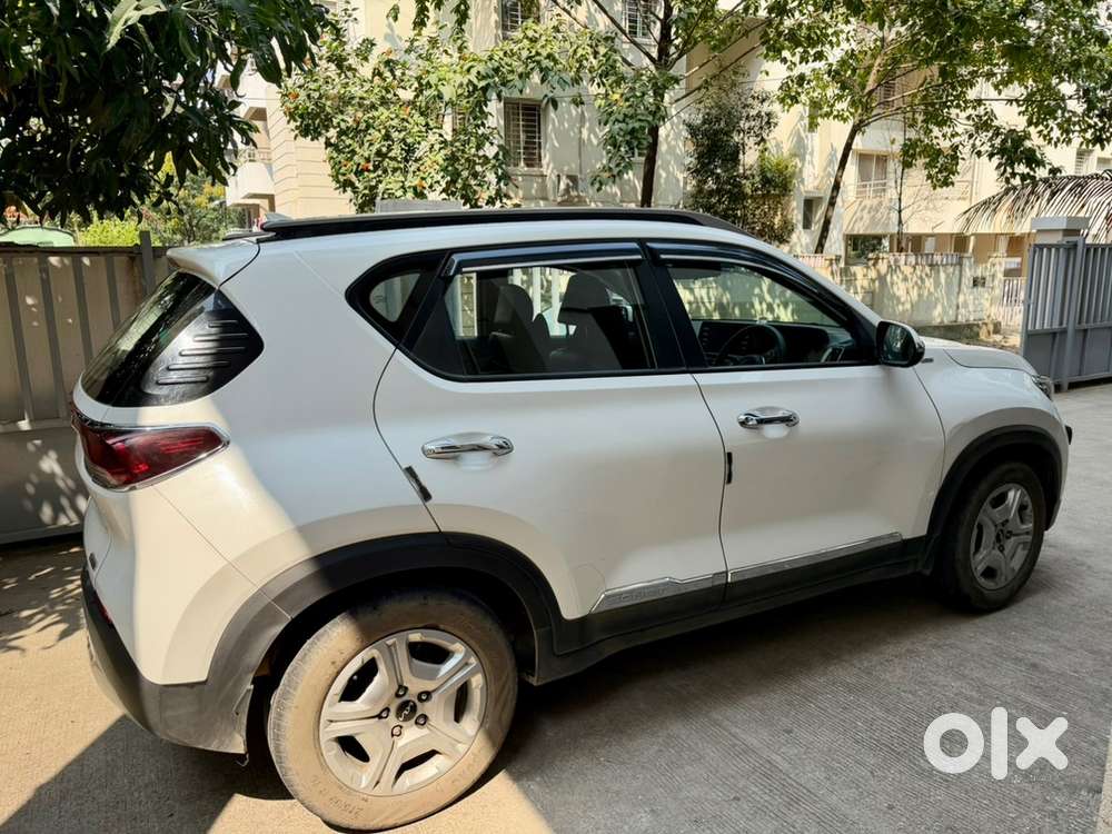Kia Sonet Petrol 2023