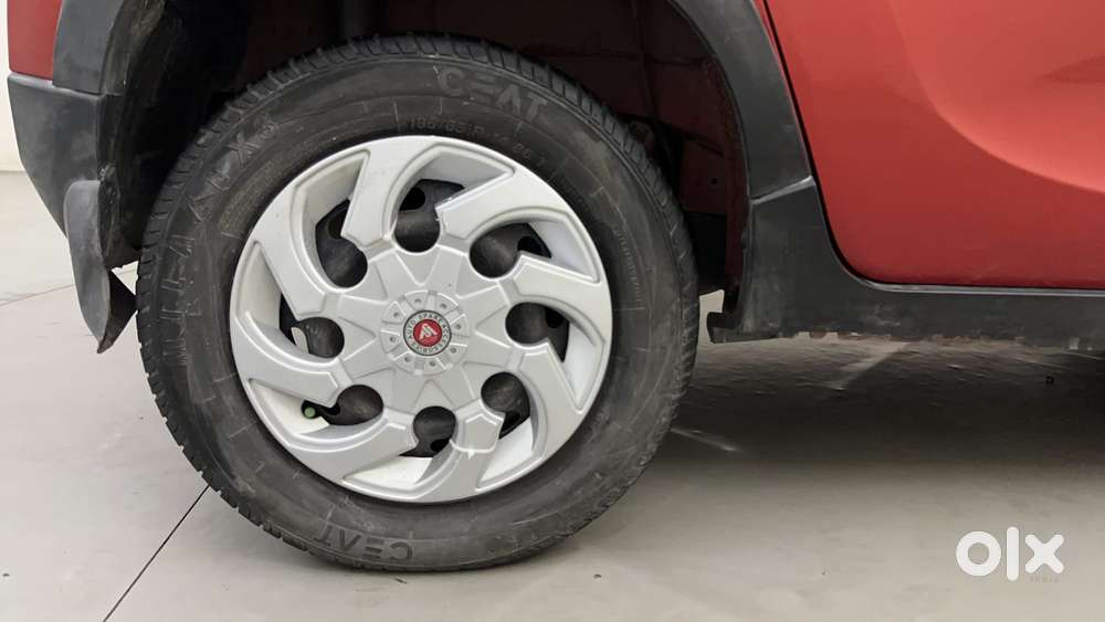 Mahindra Kuv 100 2016-2017 Mfalcon G80 K4, 2017, Petrol