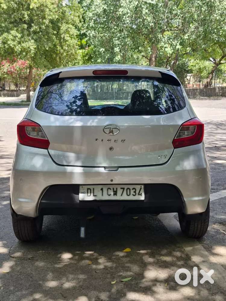 Tata Tiago 1.2 Revotron Xt, 2017, Petrol