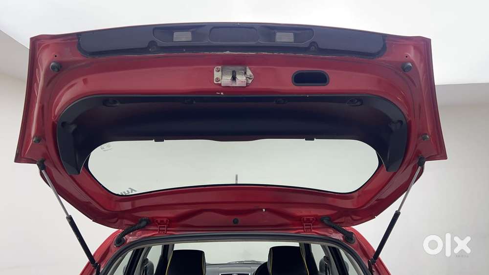 Maruti Suzuki Swift Vvt Vxi, 2015, Petrol