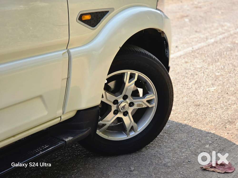 Mahindra Scorpio S10 8 Seater, 2015, Diesel