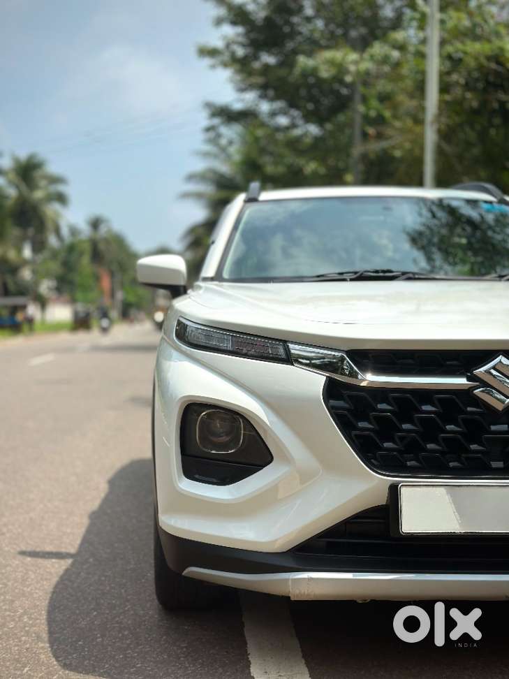 Maruti Suzuki Fronx Sigma 1.2 Mt, 2023, Petrol