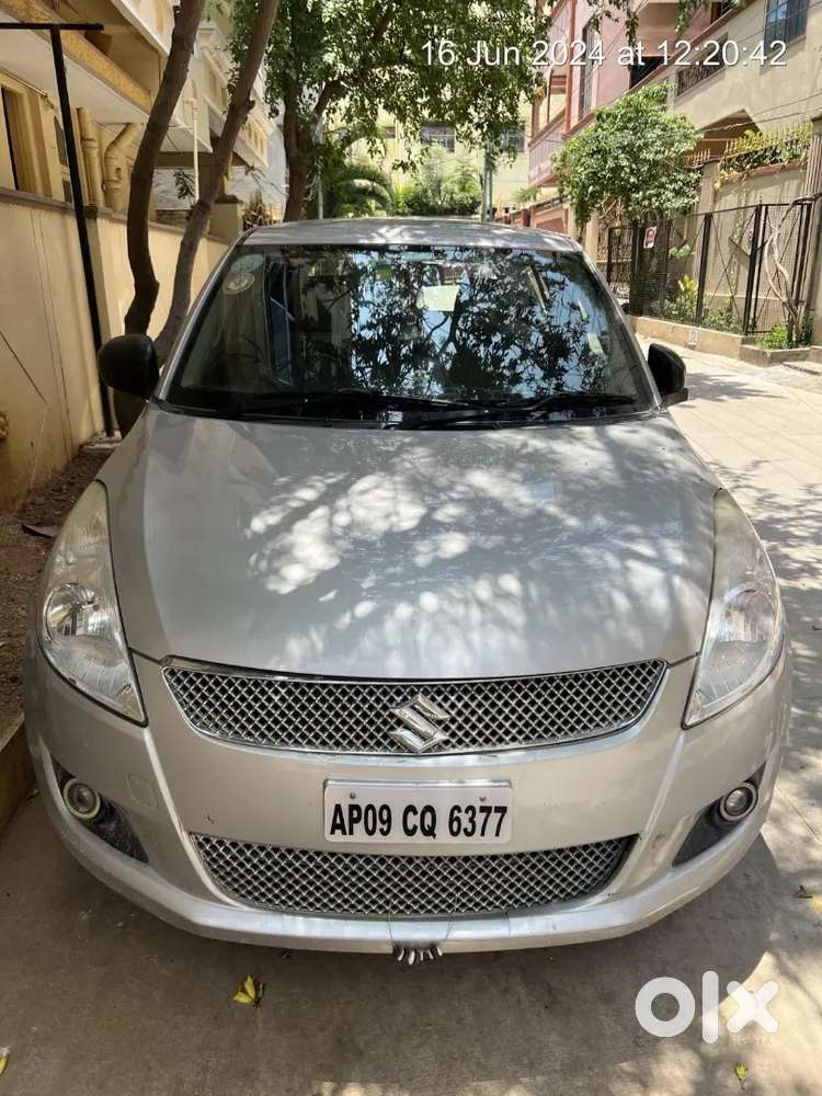 Maruti Suzuki Swift Lxi 2014 Petrol Manual