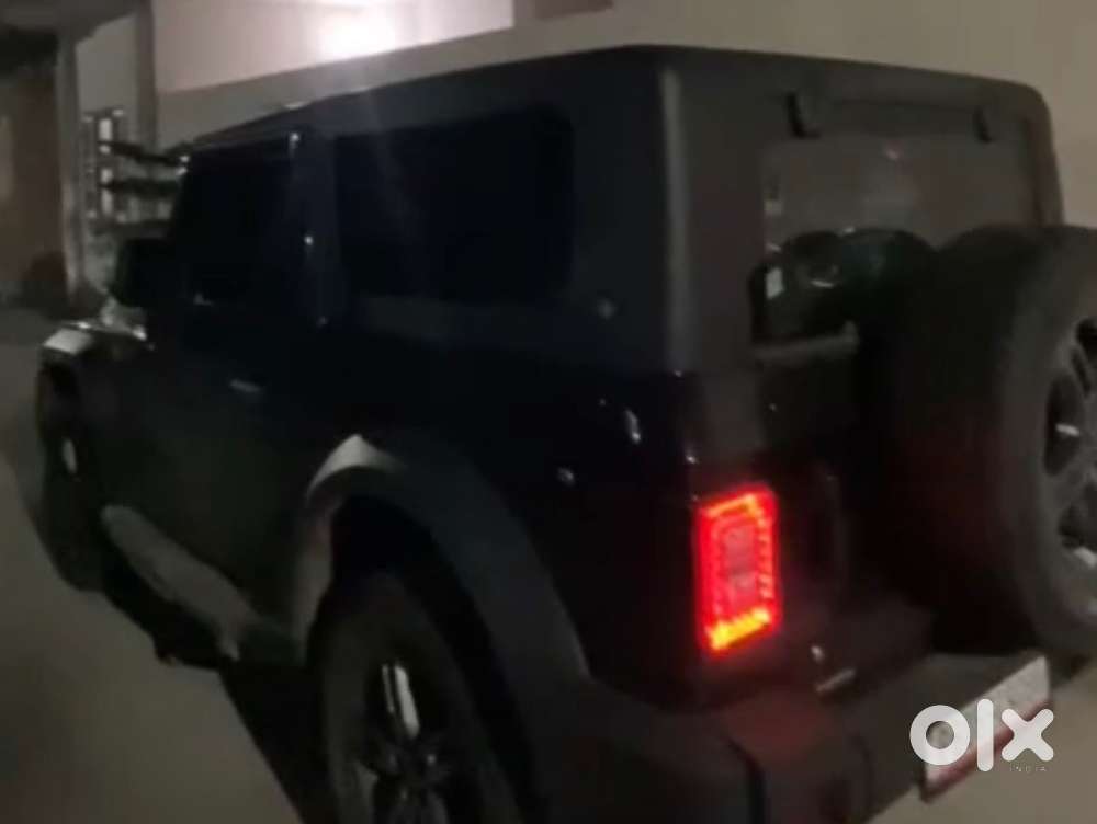 Mahindra Thar Petrol 2023