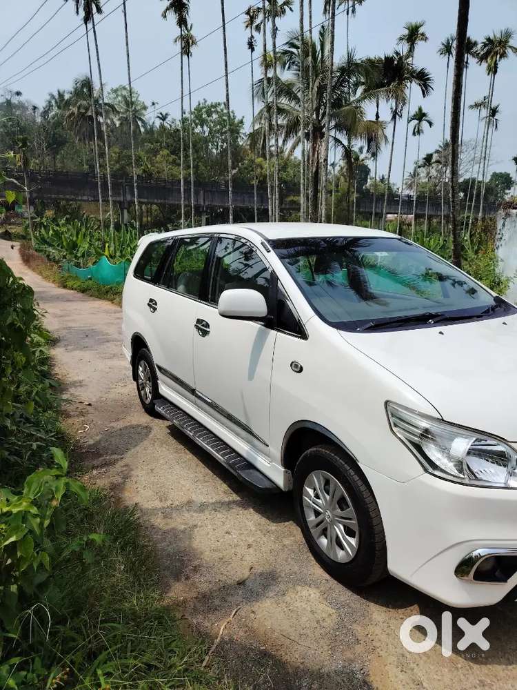 Toyota Innova 2012 Diesel 198000 Km Driven Good Condition Reregisterd