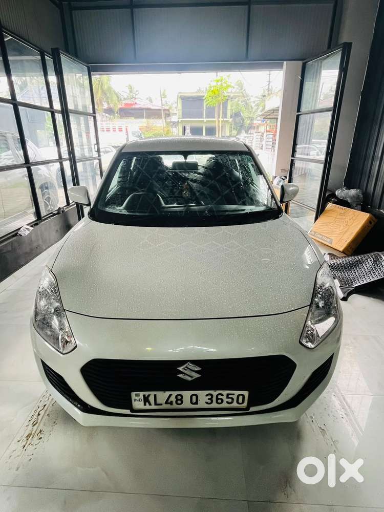 Maruti Suzuki Swift 1.2 Lxi (o), 2021, Petrol