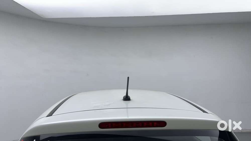 Maruti Suzuki Swift 1.2 Lxi (o), 2017, Petrol