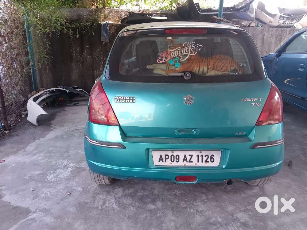 Maruti Suzuki Swift 2005 Petrol Manual