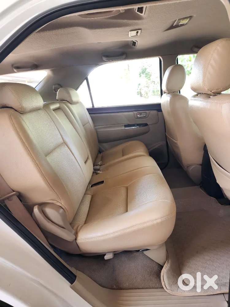 Toyota Fortuner 2013,4x2 Diesel A/t.well Maintained Brand New Condtion