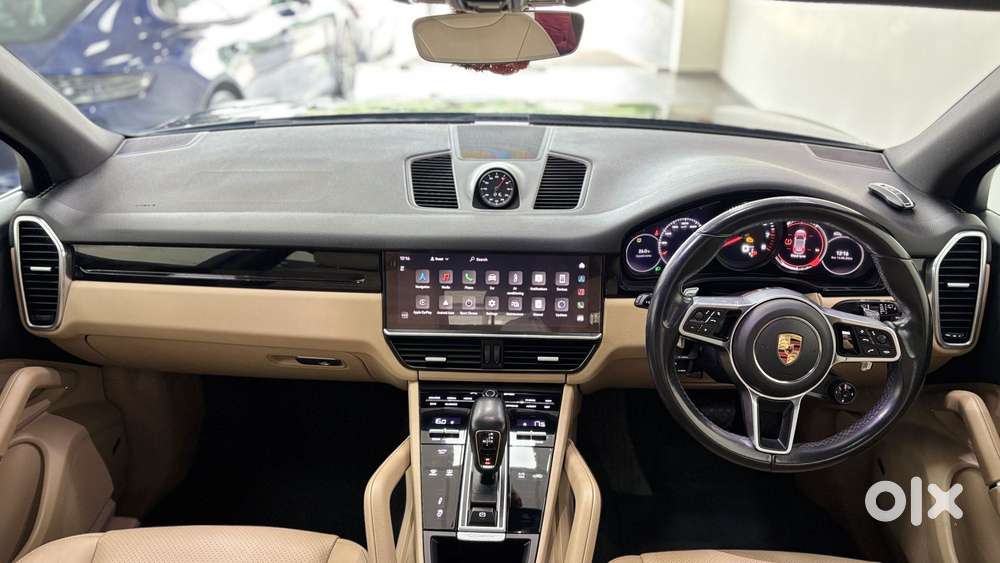 Porsche Cayenne Base, 2023, Petrol