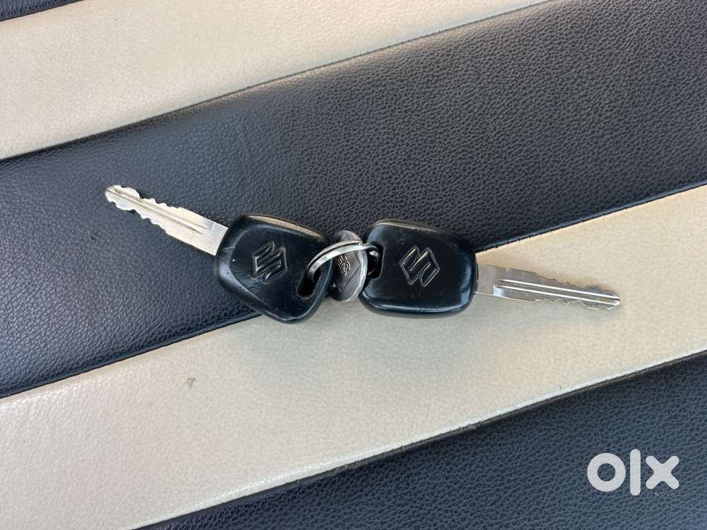 Maruti Suzuki Ritz Vxi, 2011, Petrol