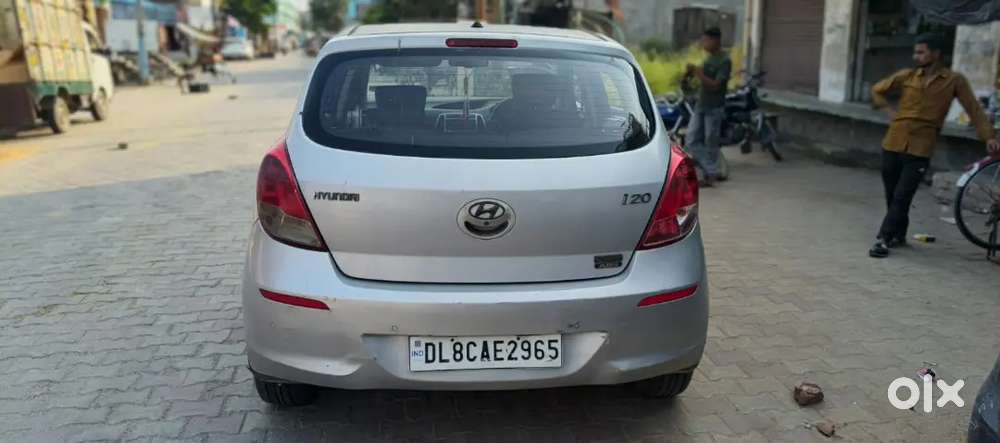 Silver Hyundai I20 Abs