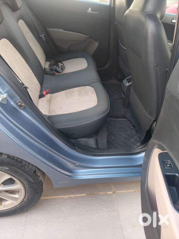 Hyundai Grand I10 Asta Option At, 2016, Petrol