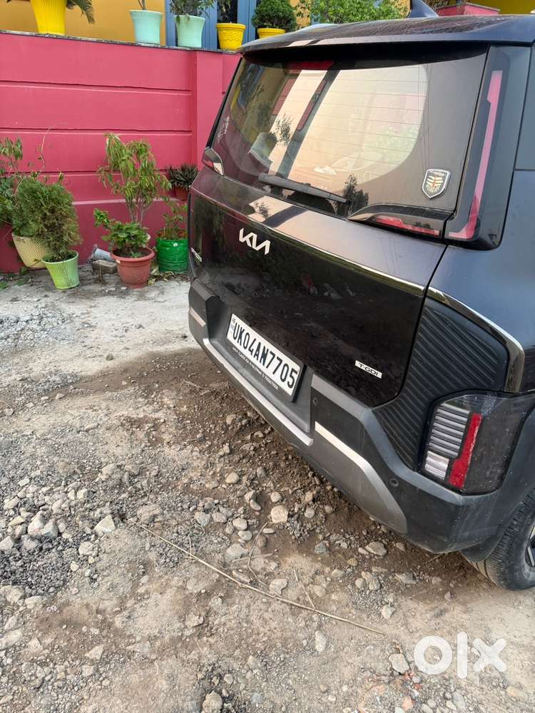 Kia Syros Petrol 2025