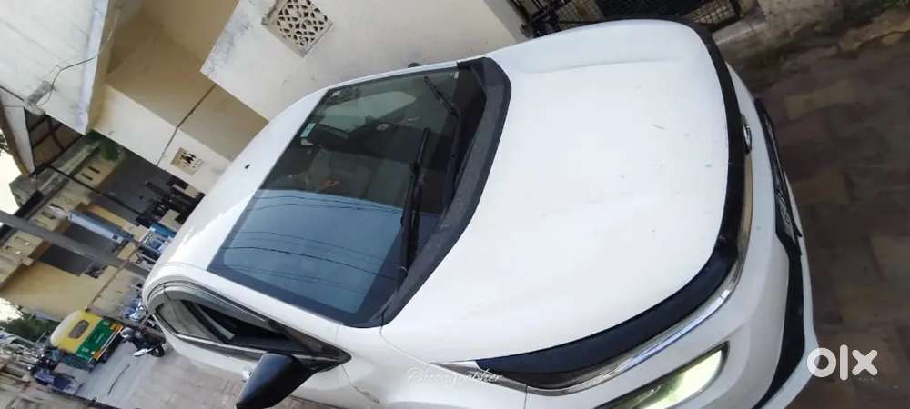 Tata Altroz Xe Petrol 2022