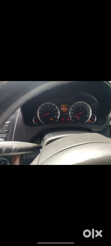Maruti Suzuki Swift Amt 2017
