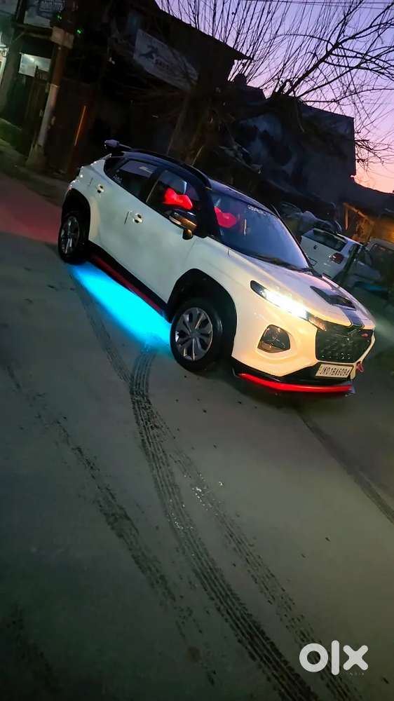 Maruti Suzuki Fronx 2025 Petrol 6800 Km Driven