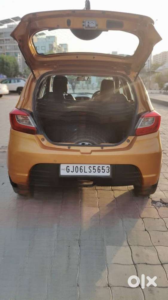 Tata Tiago 1.2 Revotron Xz Wo Alloy, 2018, Cng & Hybrids