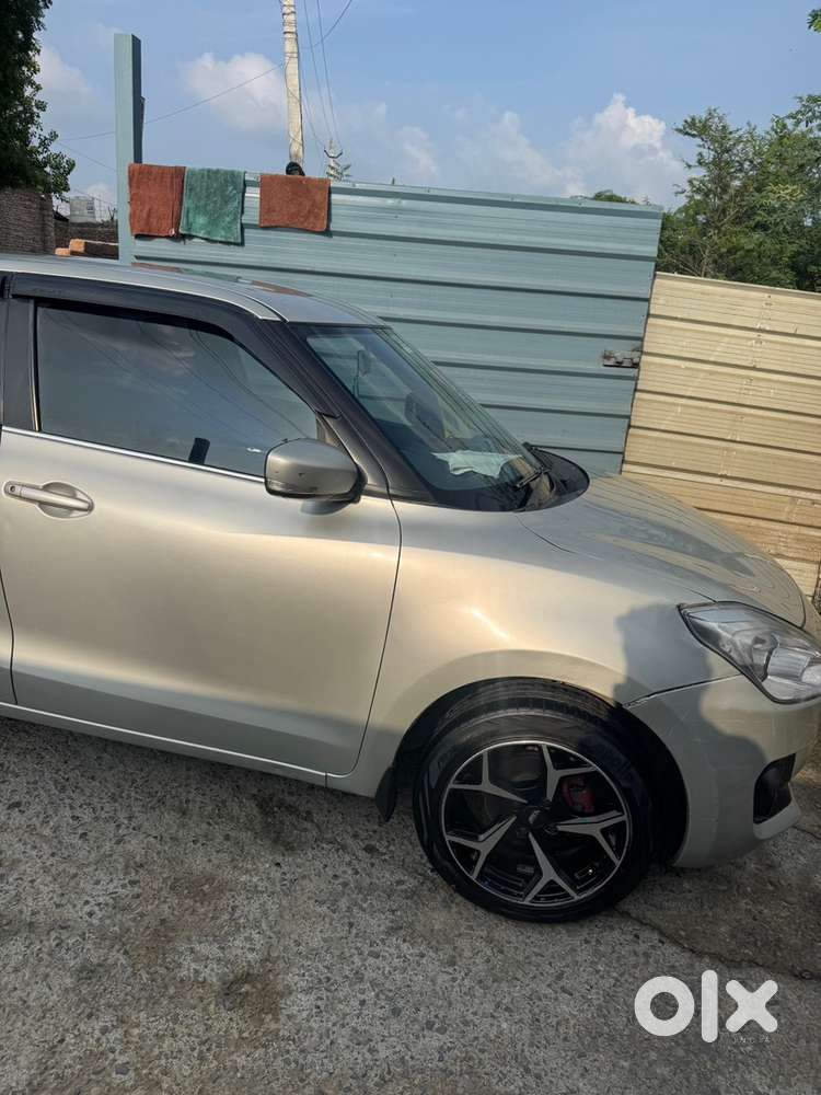 Maruti Suzuki Swift 2023 Vxi Cng