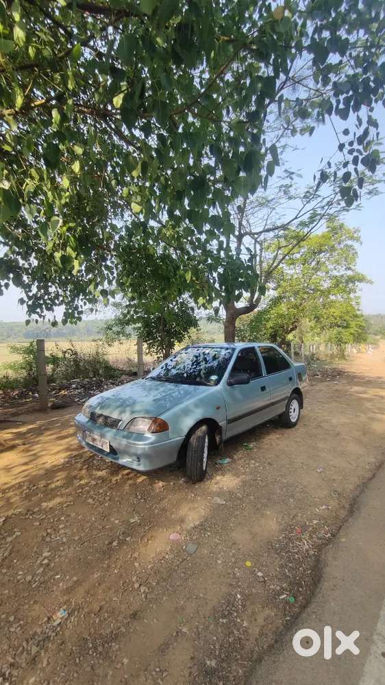 Maruti Suzuki Esteem 2004