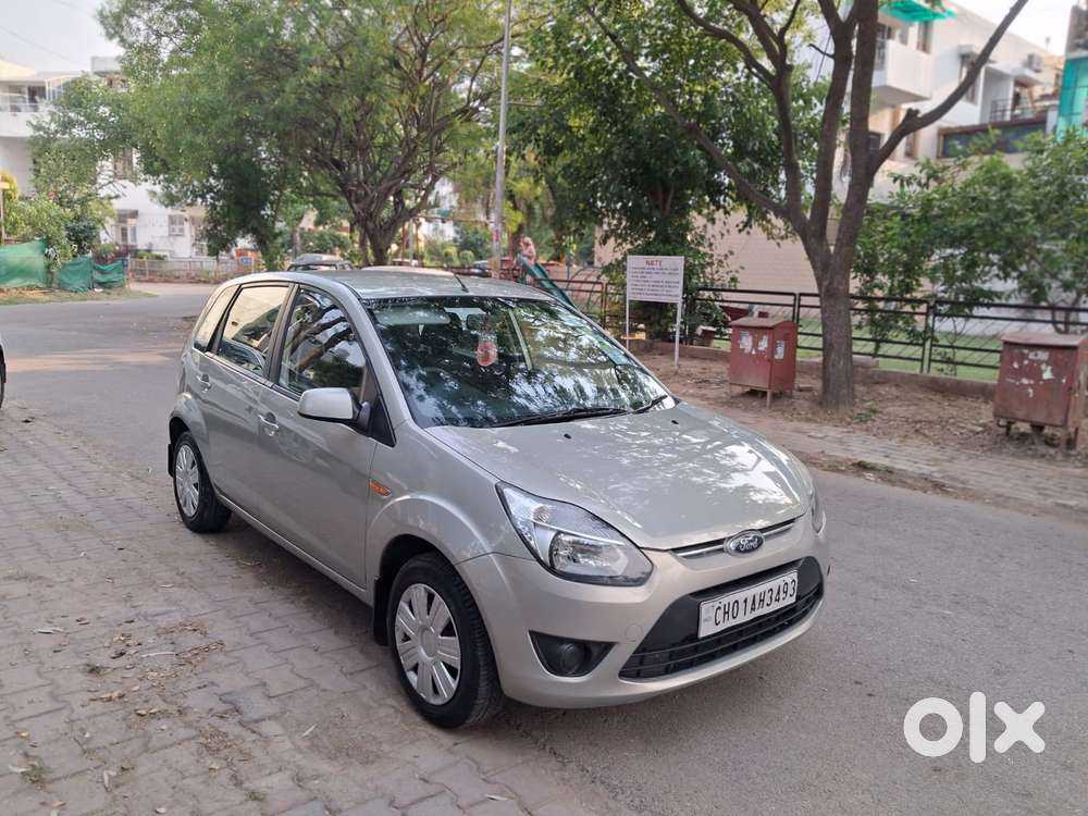 Ford Figo, 2011, Petrol