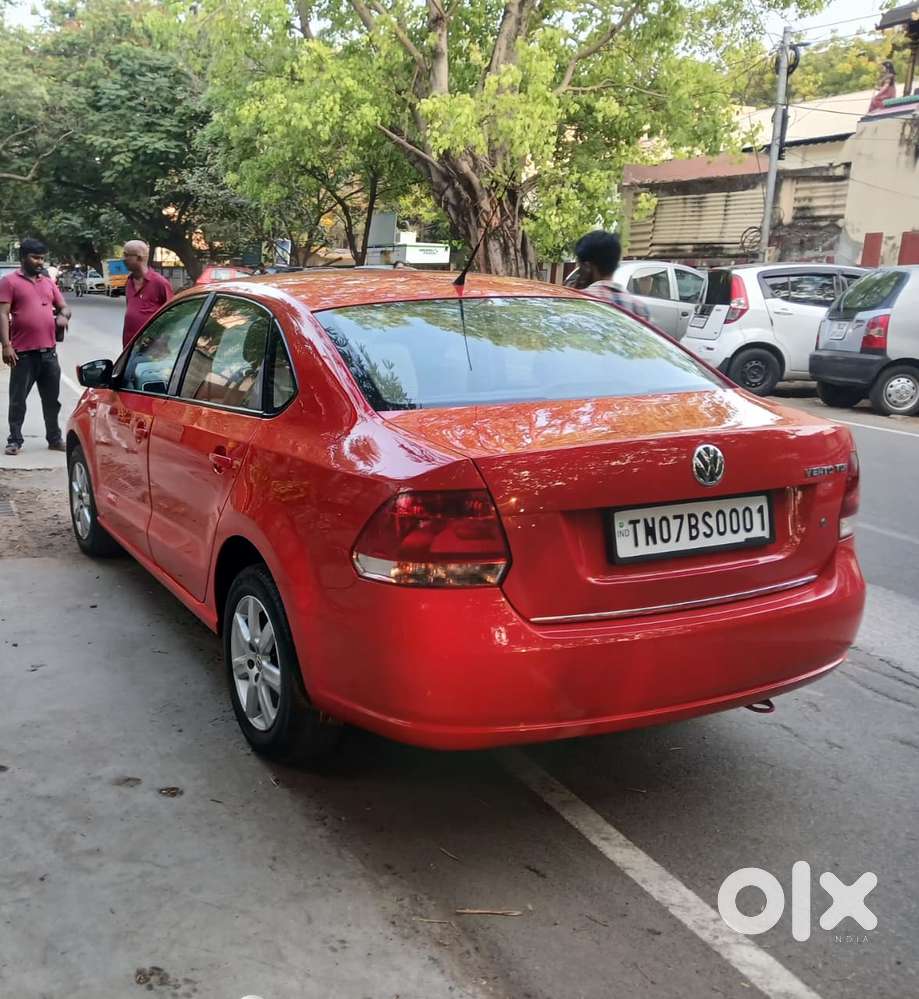 Volkswagen Vento 2010-2013 New Diesel Highline, 2011, Diesel