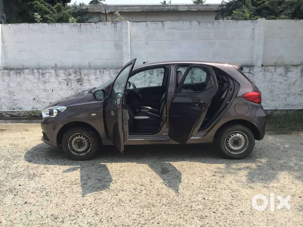 Tata Tiago Xe, 2019, Petrol