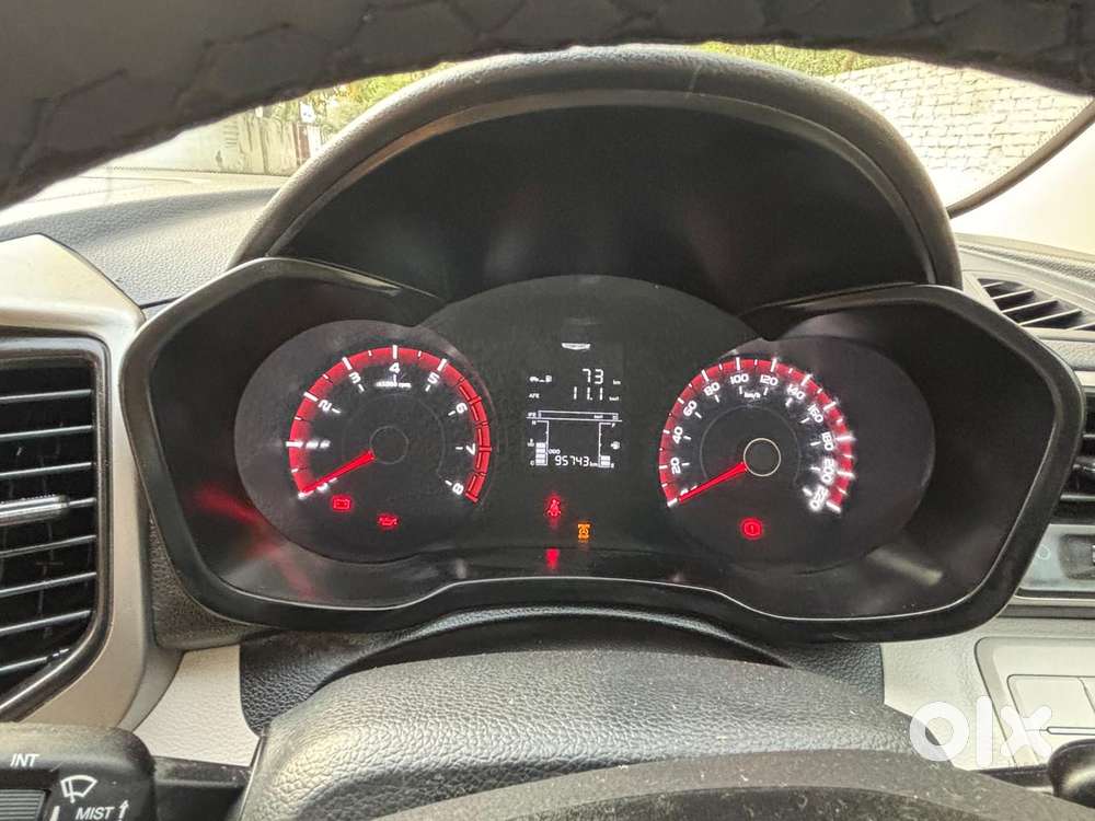 Mahindra Xuv300 W6, 2021, Petrol