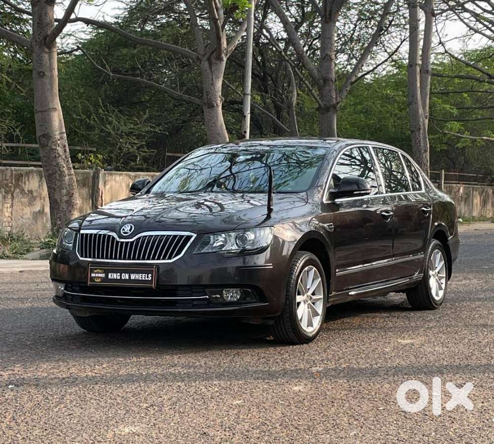 Skoda Superb Elegance 1.8 Tsi At, 2014, Petrol