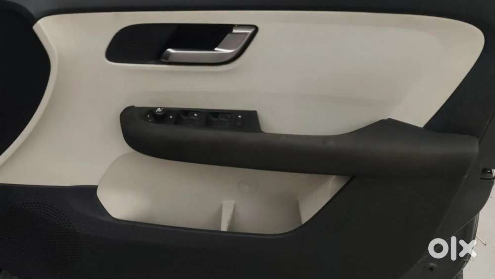 Tata Altroz Xz, 2021, Petrol