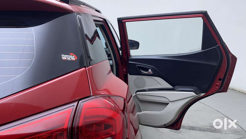 Mahindra Xuv300 W8 Option Diesel, 2022, Diesel