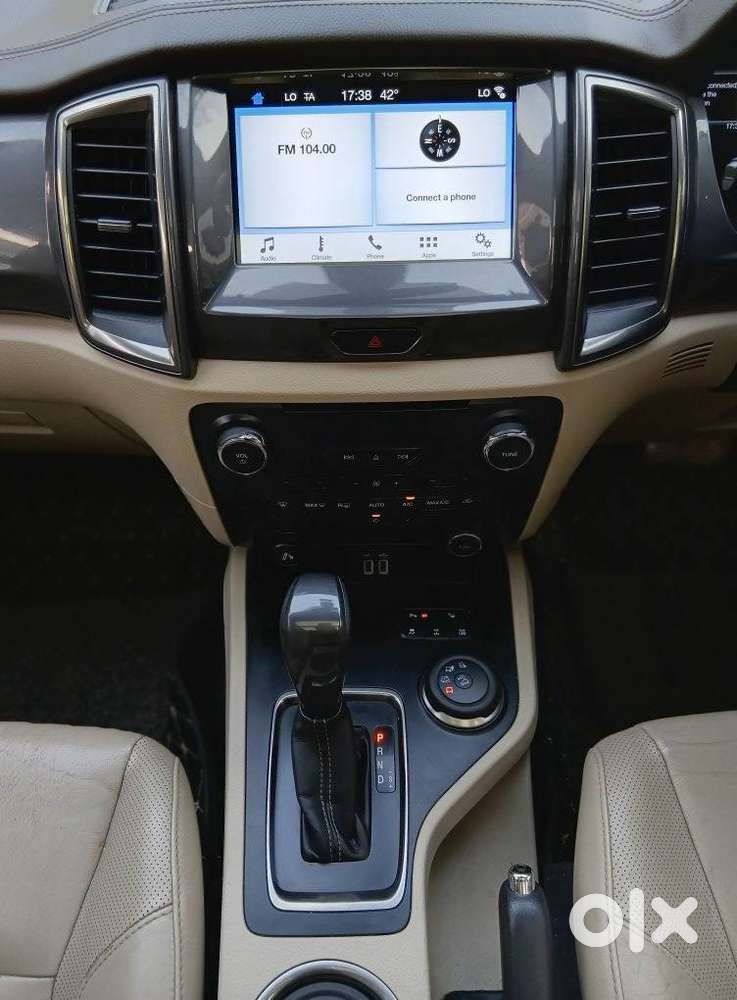 Ford Endeavour 3.2 Titanium At 4x4, 2017, Diesel
