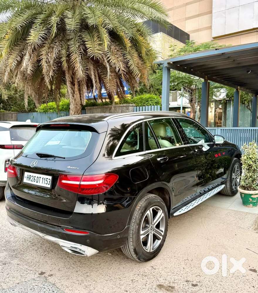 Mercedes-benz Glc Class 300 Celebration Edition, 2018, Petrol