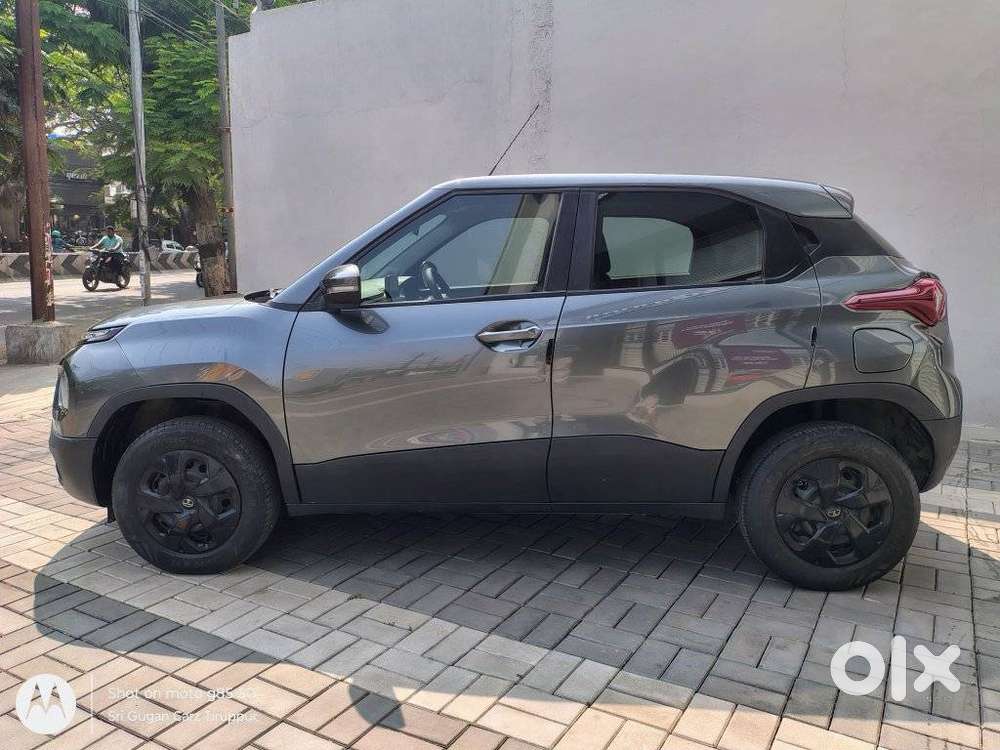 Tata Punch Adventure Amt, 2022, Petrol
