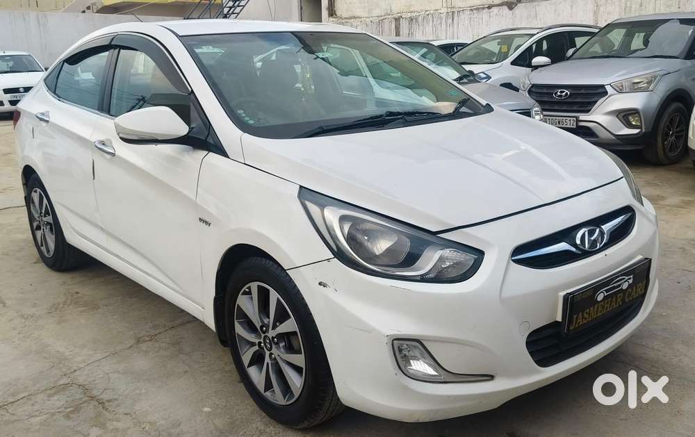 Hyundai Verna Fluidic 1.6 Vtvt Sx, 2014, Petrol