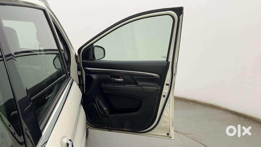 Maruti Suzuki Xl6 1.5 Alpha Plus Mt, 2022, Petrol