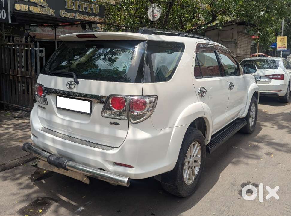 Toyota Fortuner 4x2 Manual, 2013, Diesel