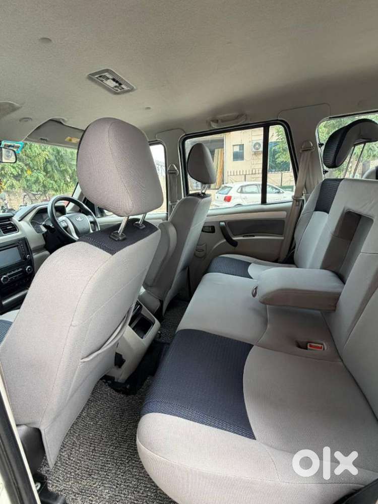 Mahindra Scorpio S10, 2016, Diesel